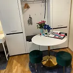 Cute, Quiet And - Self Check In *