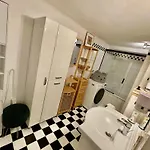 Апартаменты Cute, Quiet And - Self Check In Бад-Ишль