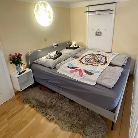 Διαμέρισμα Cute, Quiet And - Self Check In