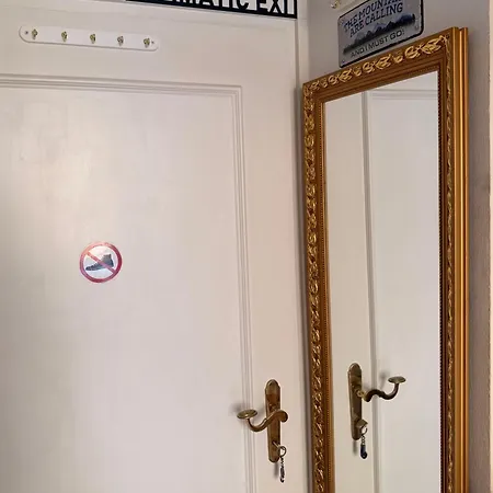 Cute, Quiet And - Self Check In