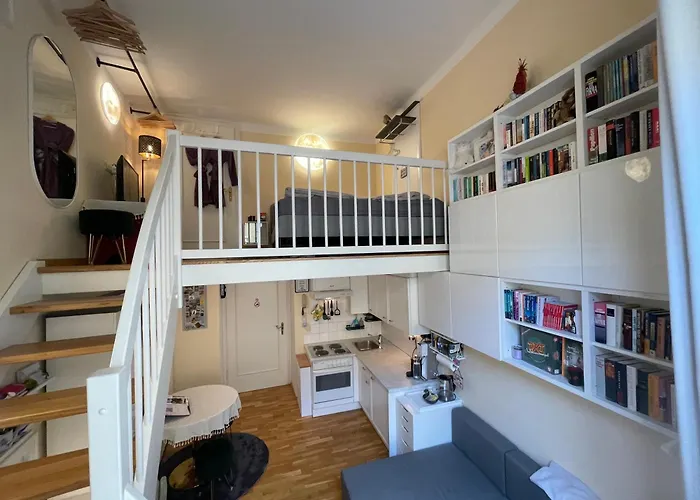 Апартаменты Cute, Quiet And - Self Check In