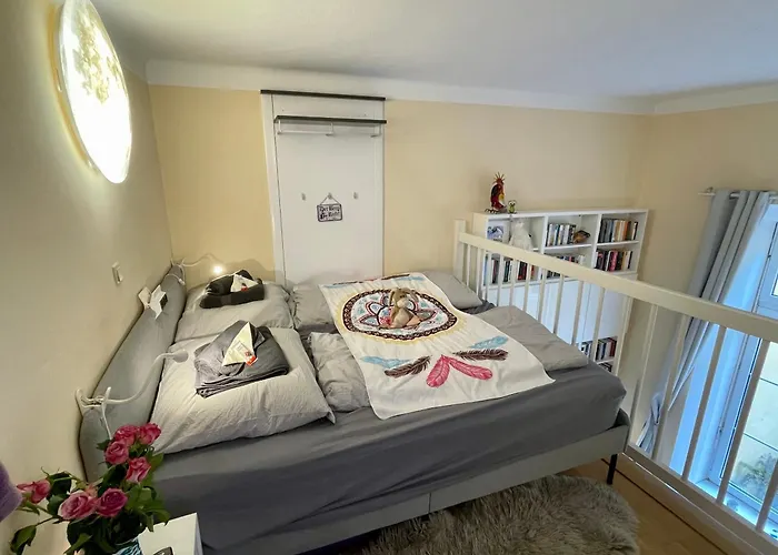 Cute, Quiet And - Self Check In Apartment